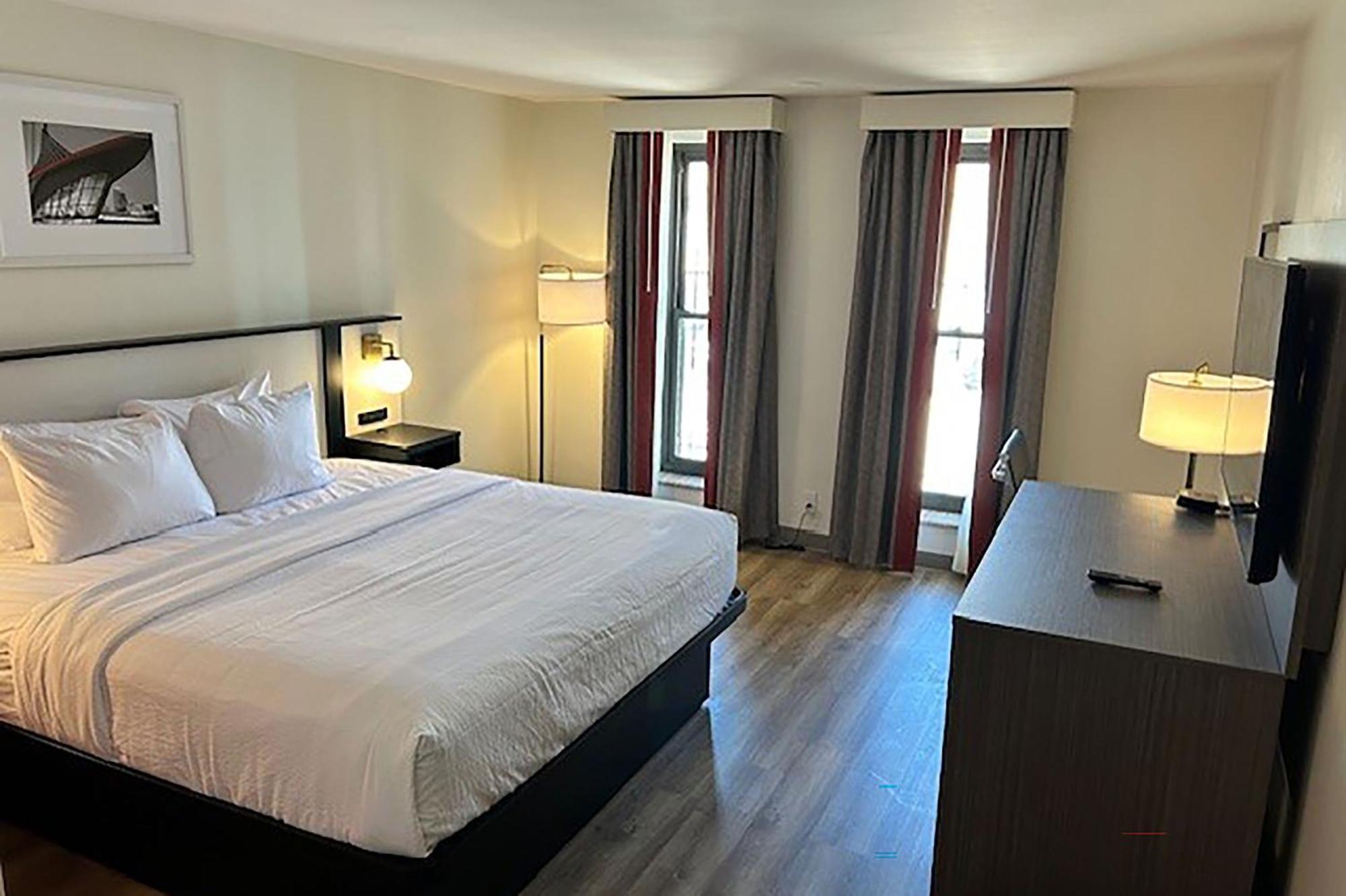 Ramada By Wyndham Milwaukee Hotell Eksteriør bilde