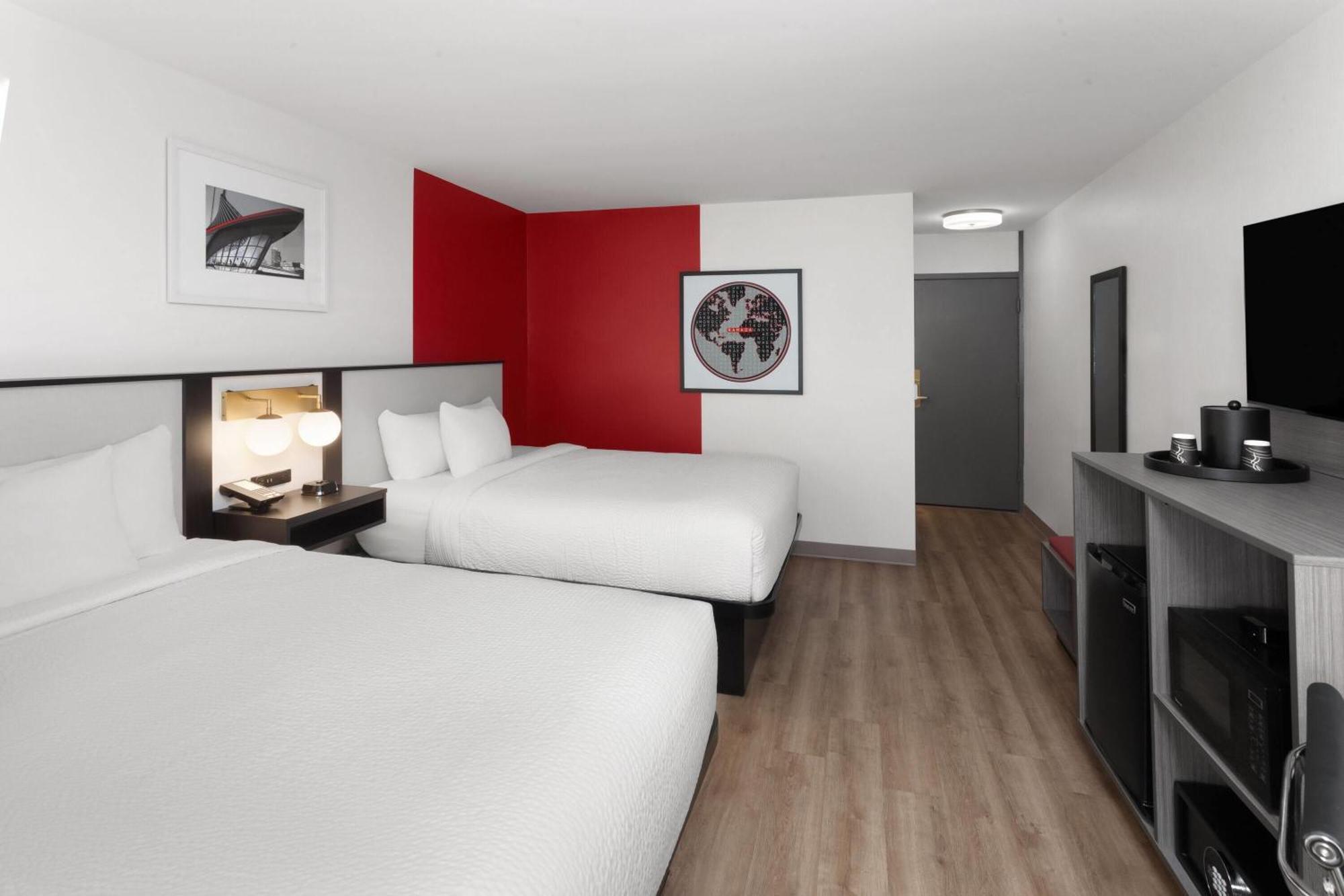 Ramada By Wyndham Milwaukee Hotell Eksteriør bilde