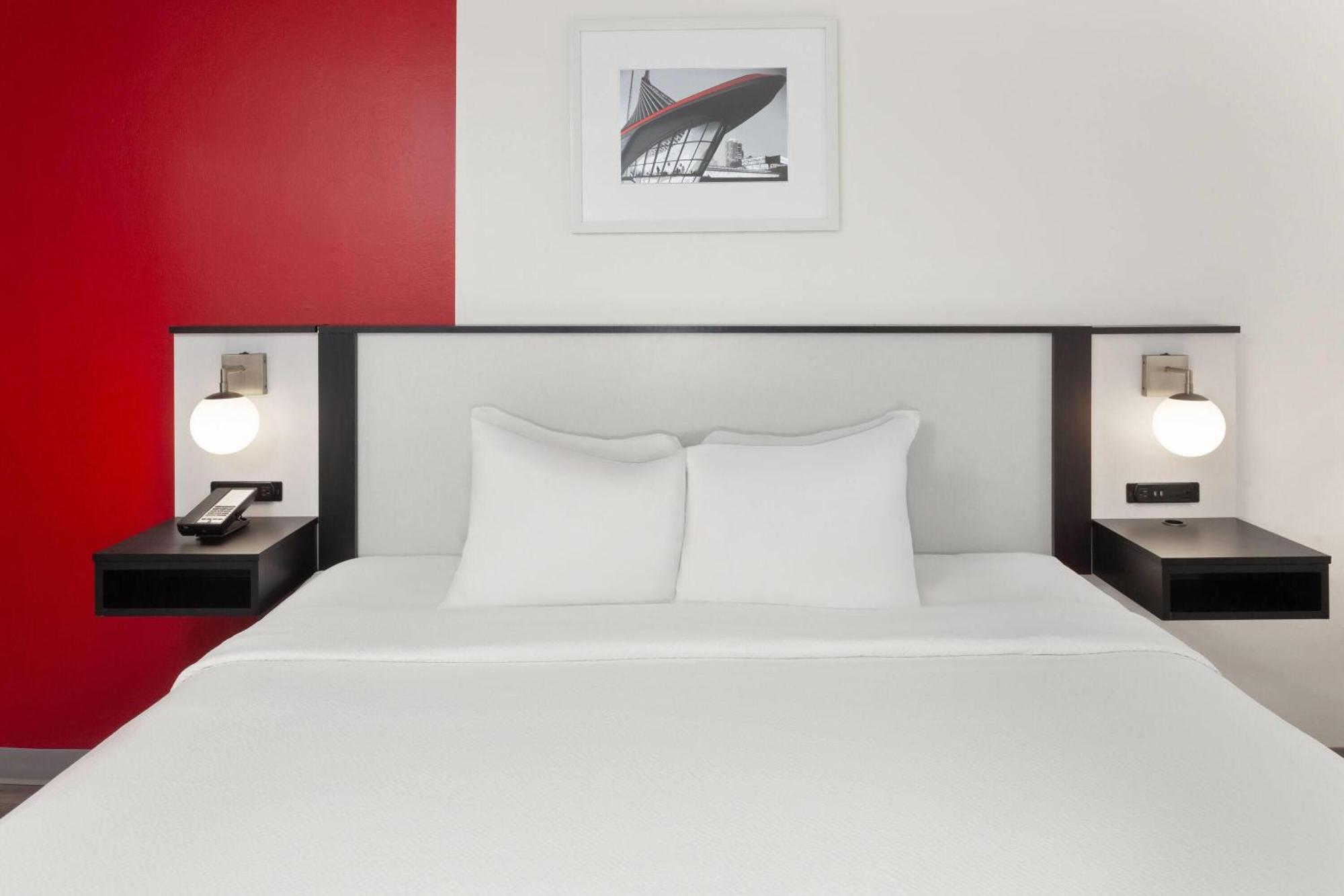 Ramada By Wyndham Milwaukee Hotell Eksteriør bilde