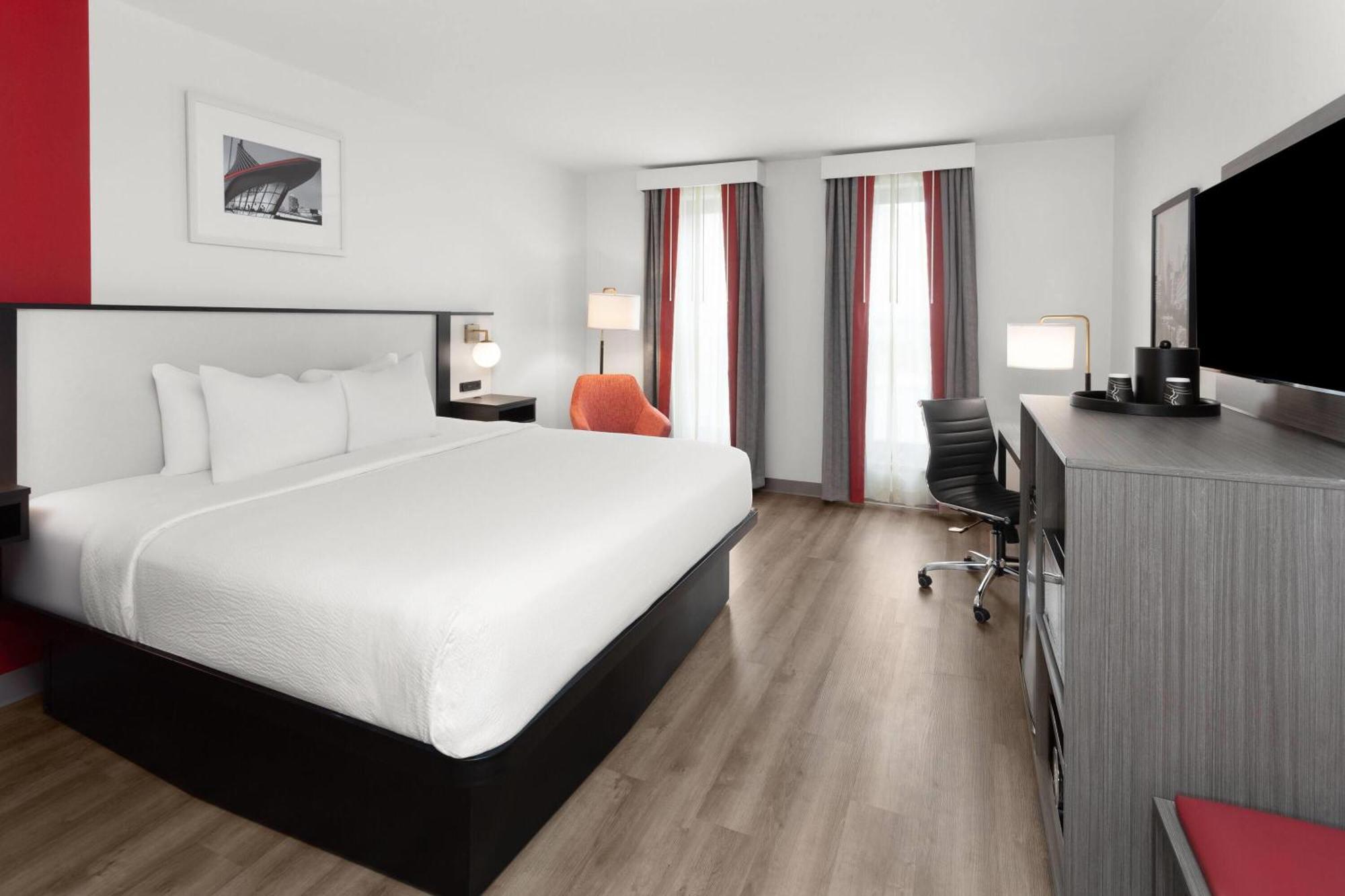 Ramada By Wyndham Milwaukee Hotell Eksteriør bilde